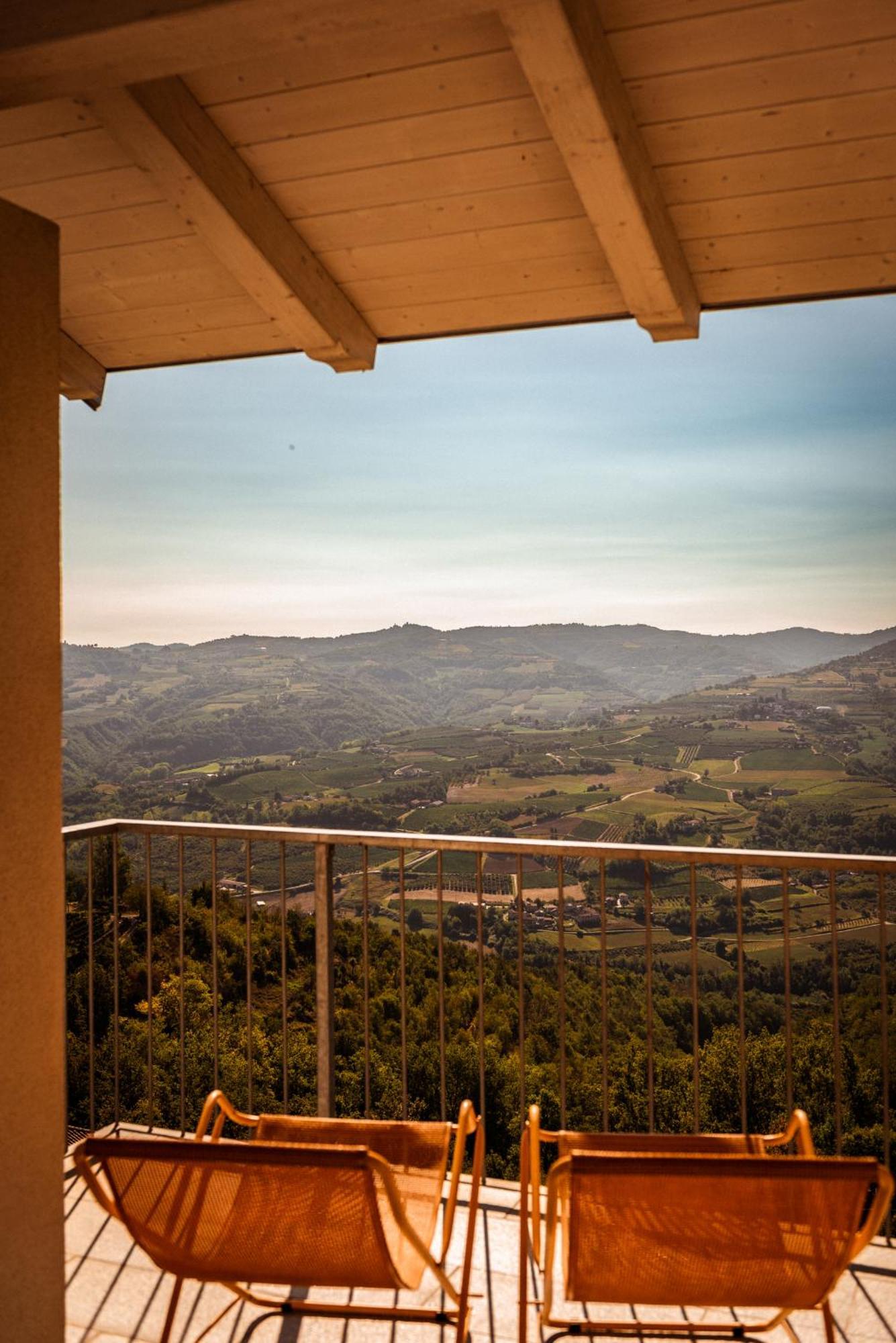 Borgo San Rocco Piemonte Apartment Castino Exterior photo
